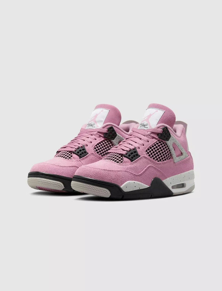 Air Jordan Retro 4