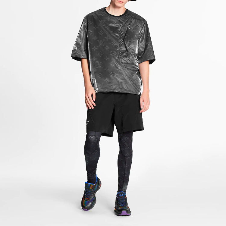 Men's LOUIS VUITTON SS21 Logo Full Print Pattern Round Neck Short Sleeve Gray 1A8HJU #.