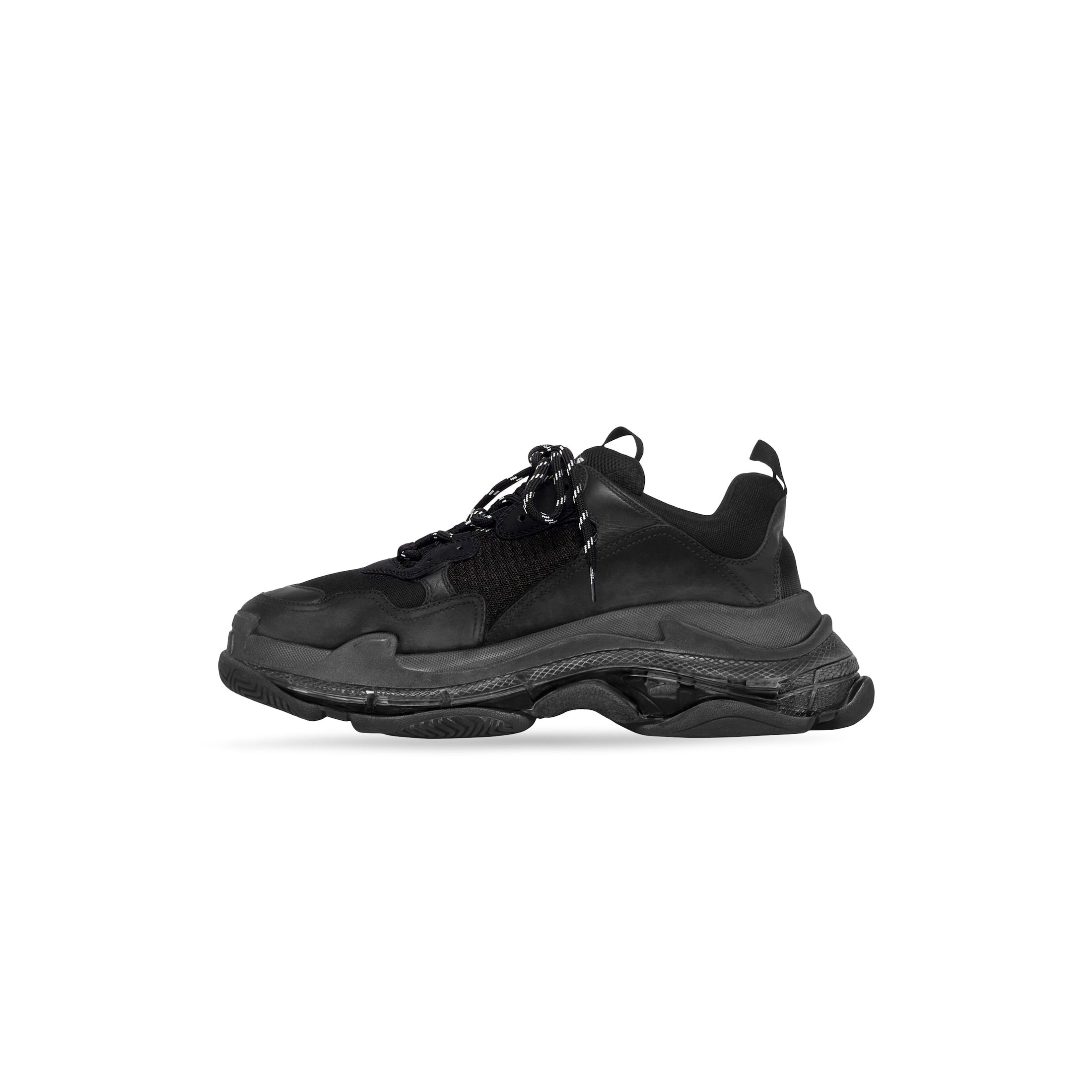 MEN'S TRIPLE S CLEAR SOLE SNEAKER IN BLACK