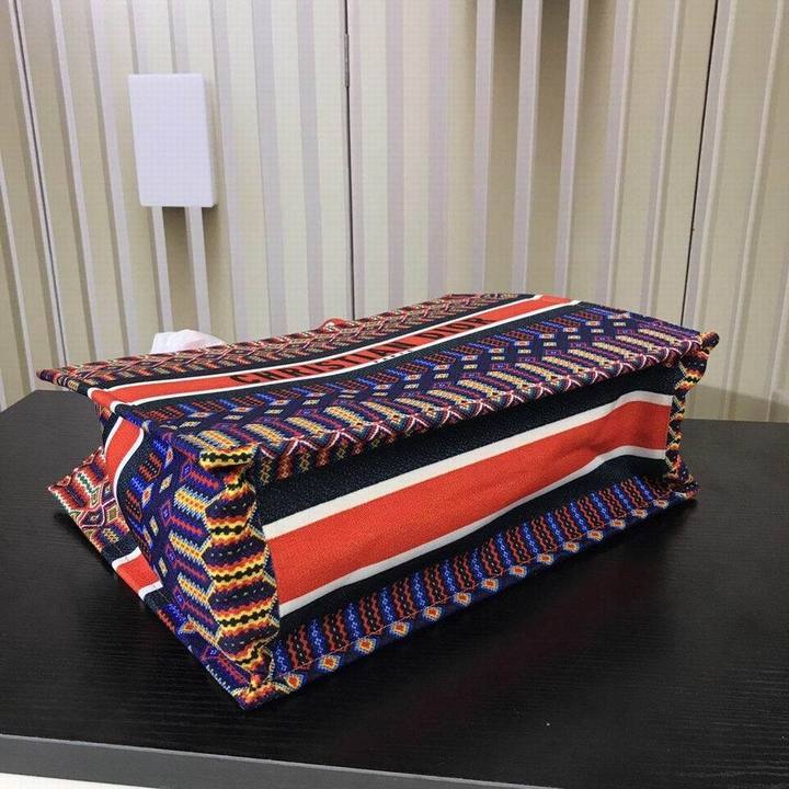 CHRISTIAN DIOR  HANDBAG