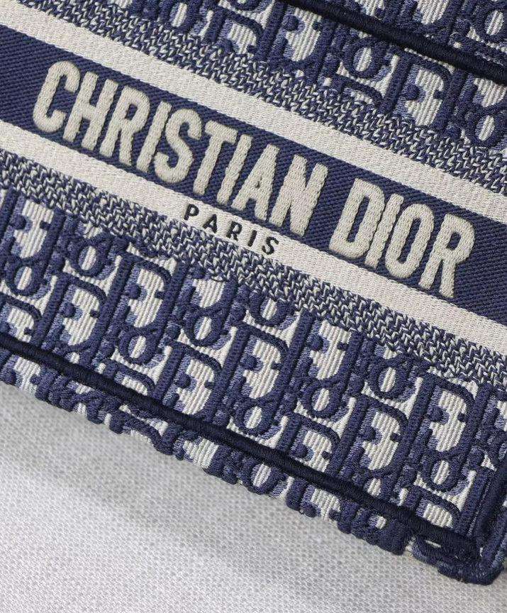 CHRISTIAN DIOR - HANGBAG