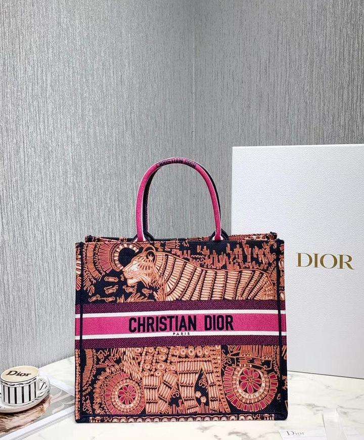 CHRISTIAN DIOR - HANBAG