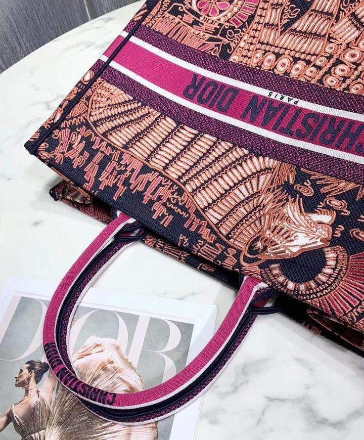 CHRISTIAN DIOR - HANBAG