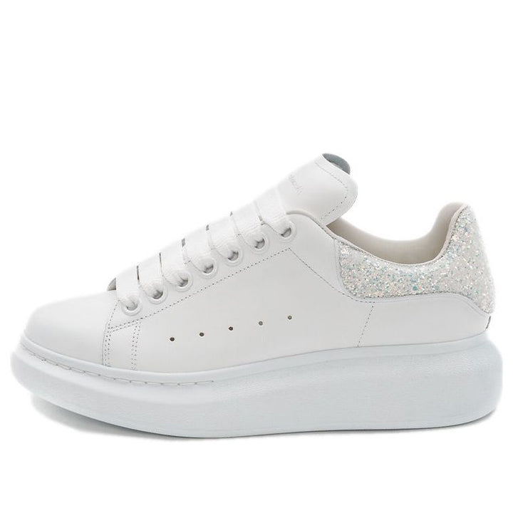 (WMNS) Alexander McQueen Oversized Sneaker 'White Silver Glitter' 558945WIB9T9550 #